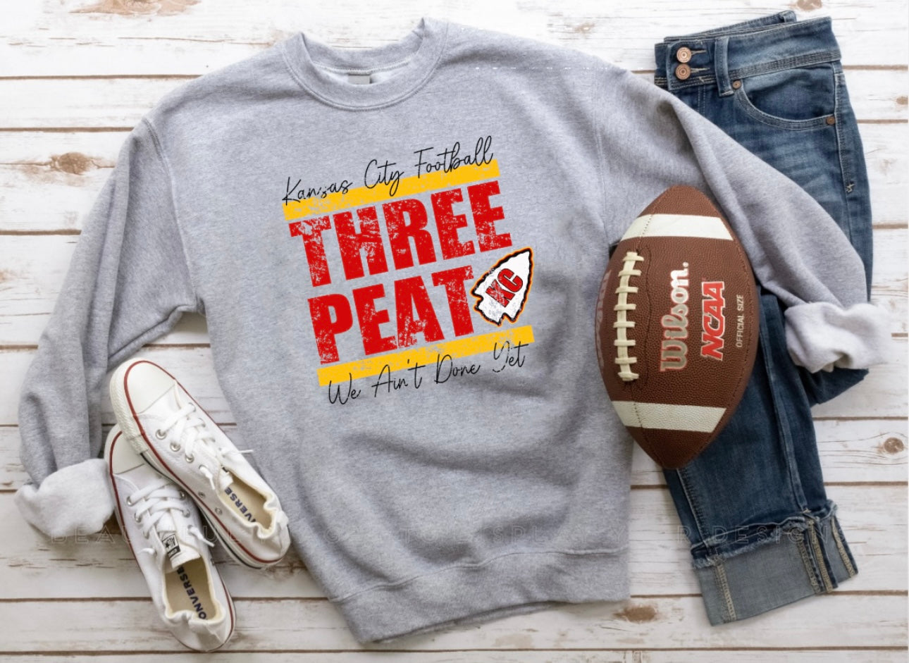 **HALFTIME DEAL** Three Peat KC Arrowhead Sports Grey Sweatshirt