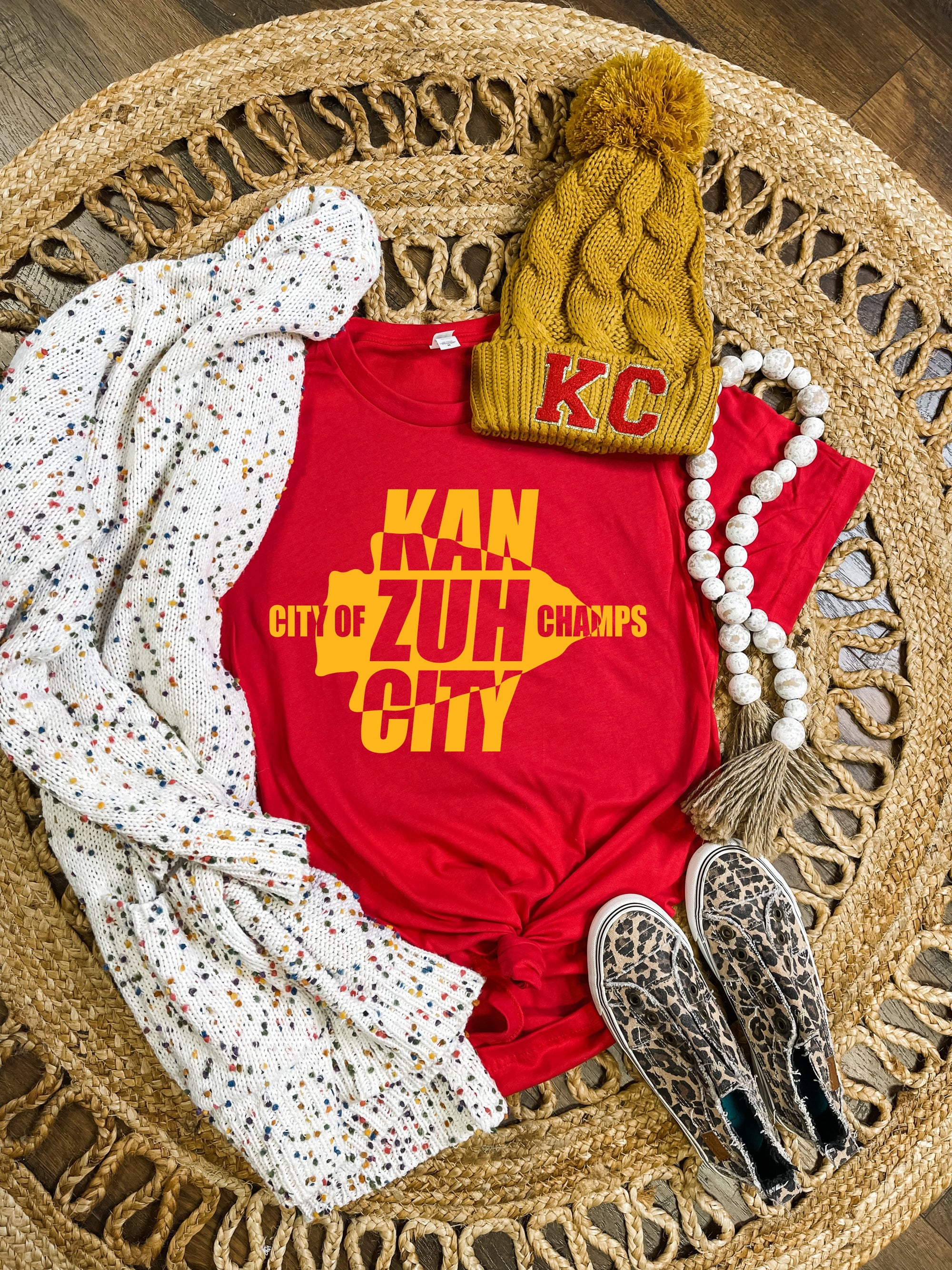 Gold Kan Zuh City Champs Arrowhead Red Tee