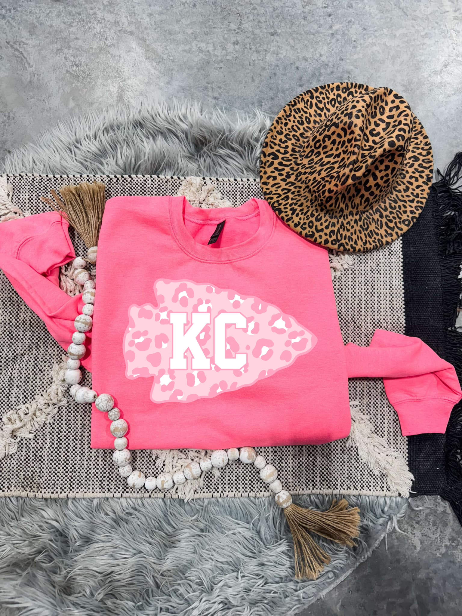 Light Pink KC Leopard Arrowhead Hot Pink Sweatshirt