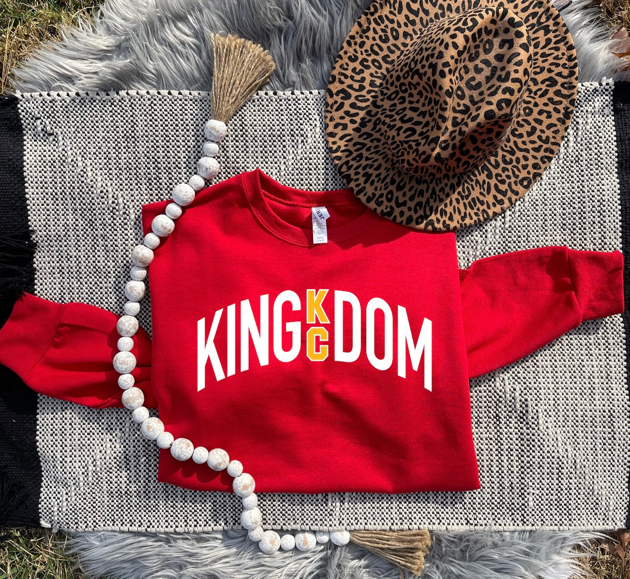 White & Gold Kingdom KC Red Sweatshirt