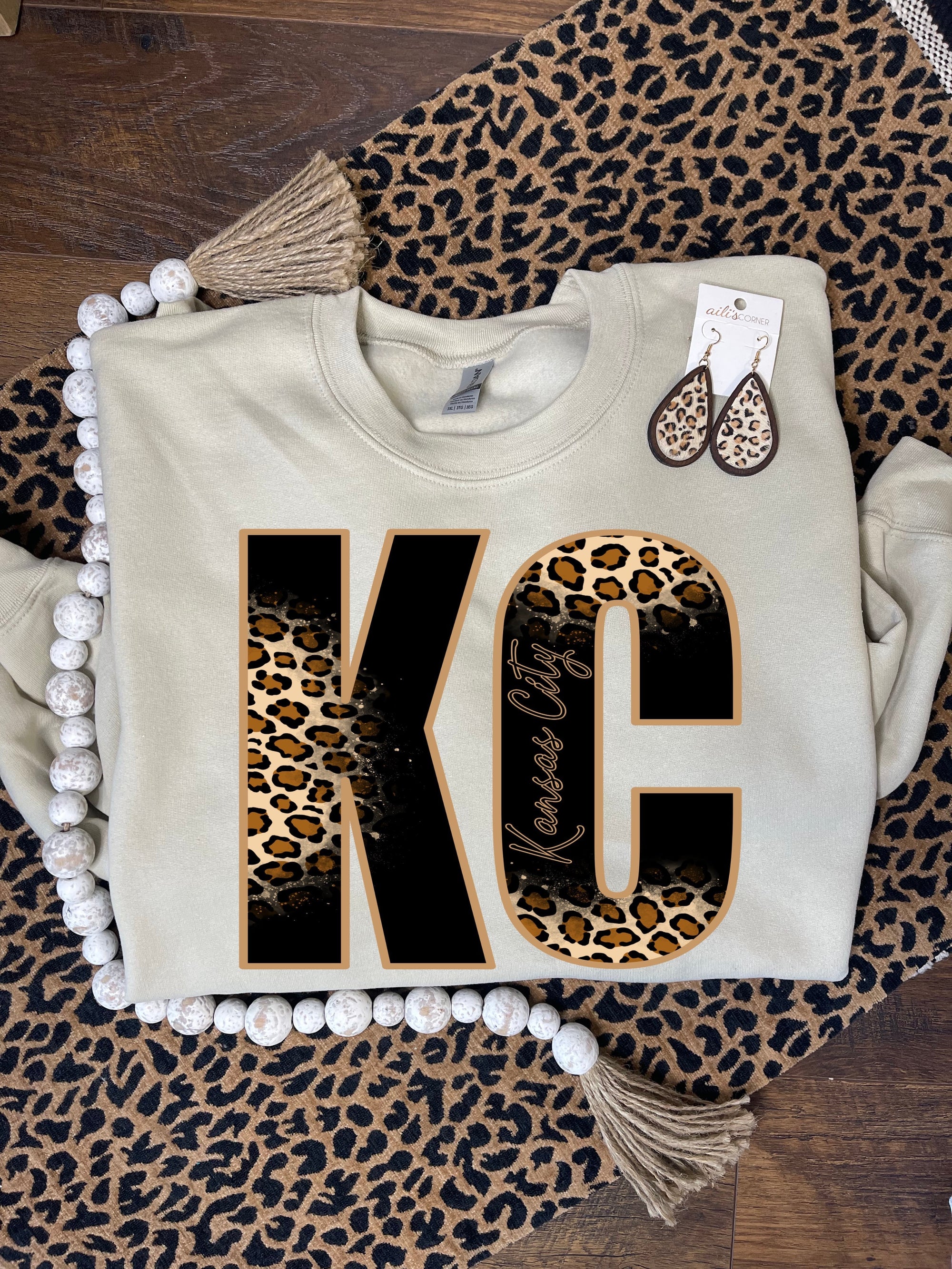 **DEAL OF THE DAY** Kansas City Natural Leopard KC Sand Sweatshirt