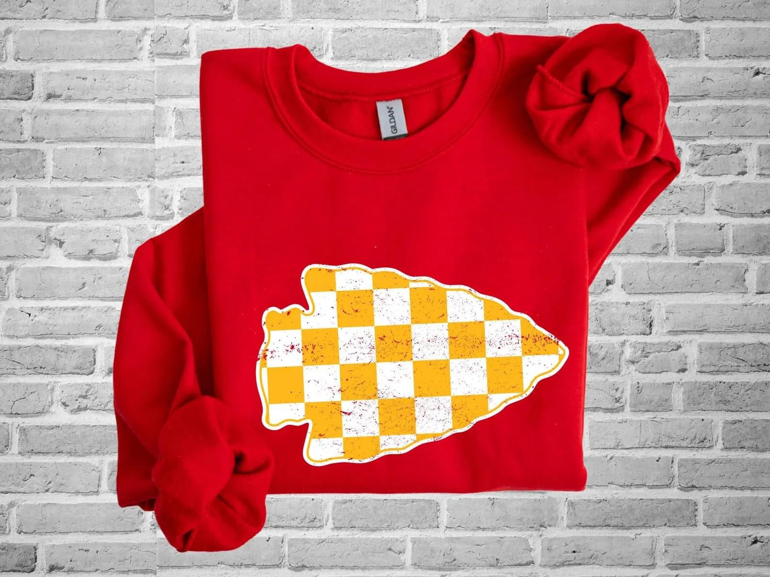 Gold & White Checkered Distressed Arrowhead Red Sweatshirt