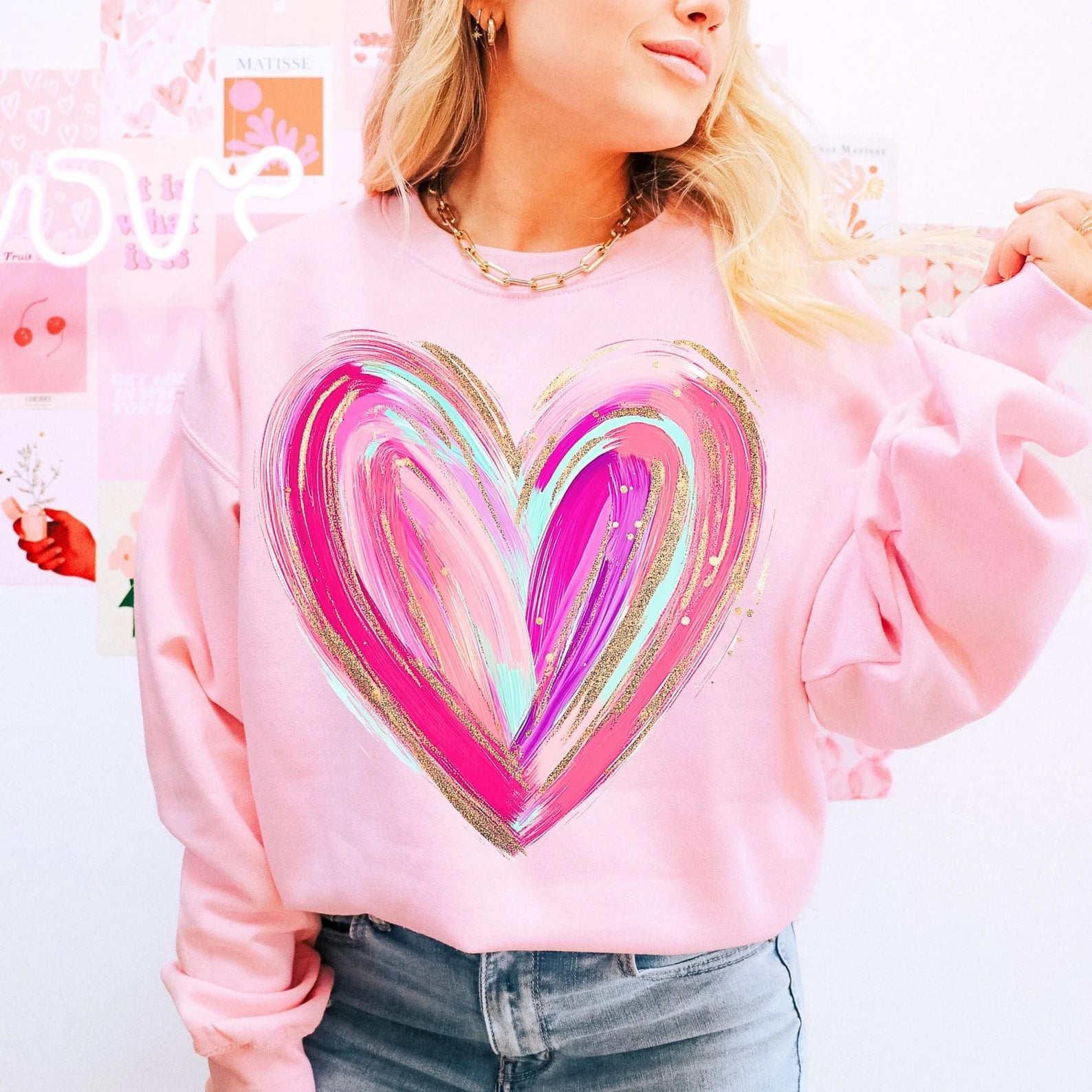 Airbrush Heart Light Pink Sweatshirt