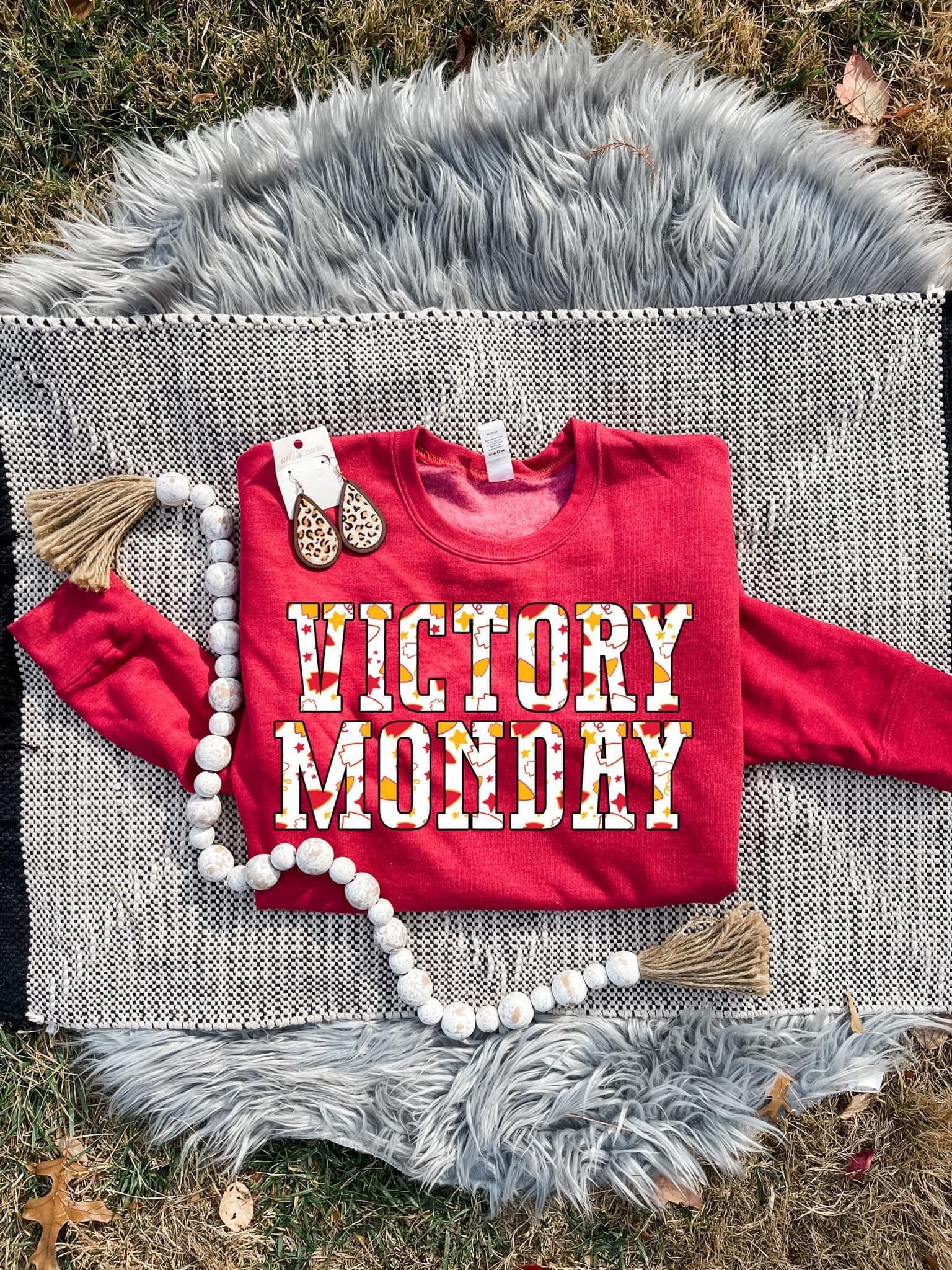 Red & Gold Arrowheads Victory Monday Heather Red Sweatshirt