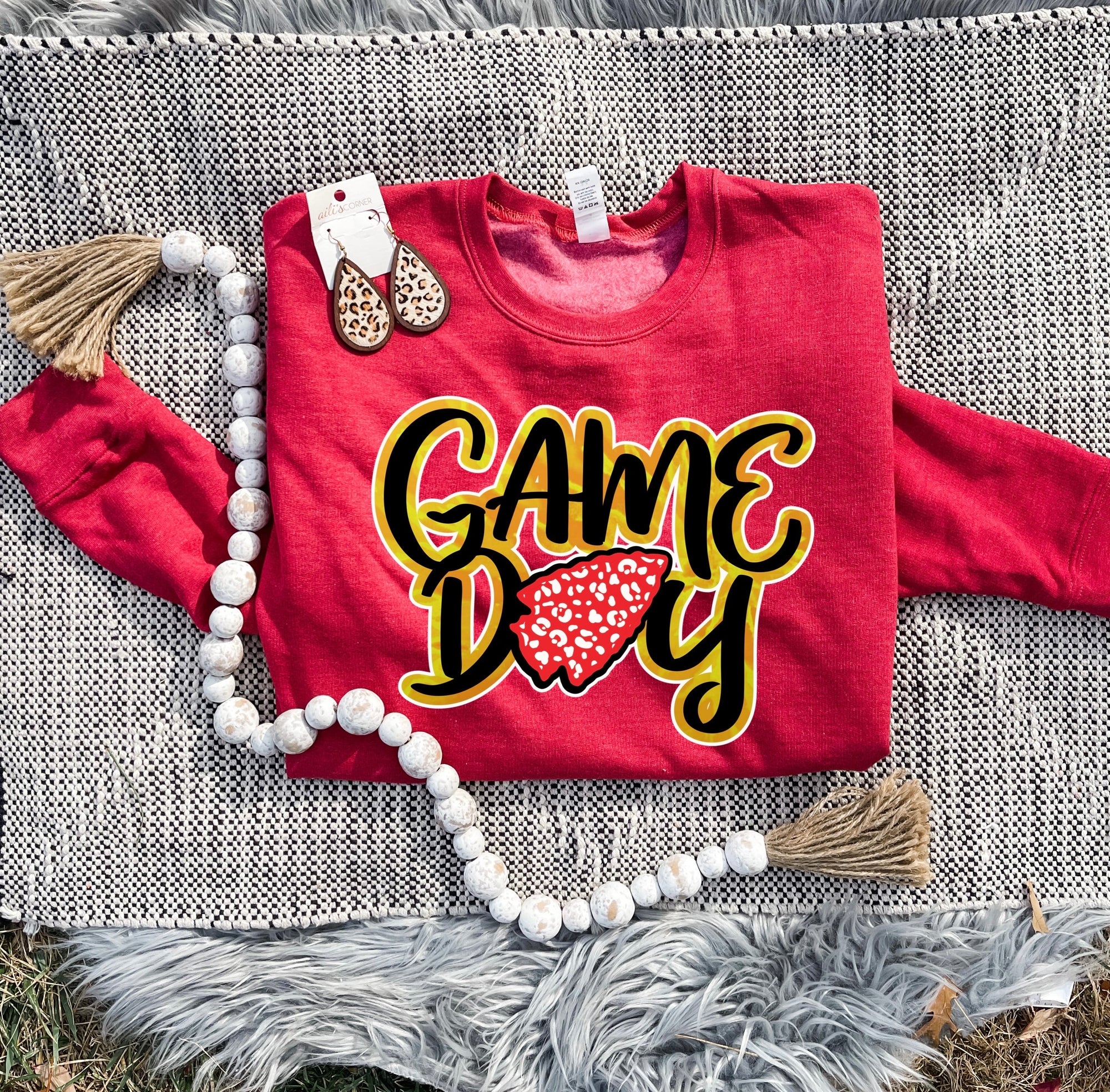 **HALFTIME DEAL** Game Day Leopard Arrowhead Heather Red Sweatshirt