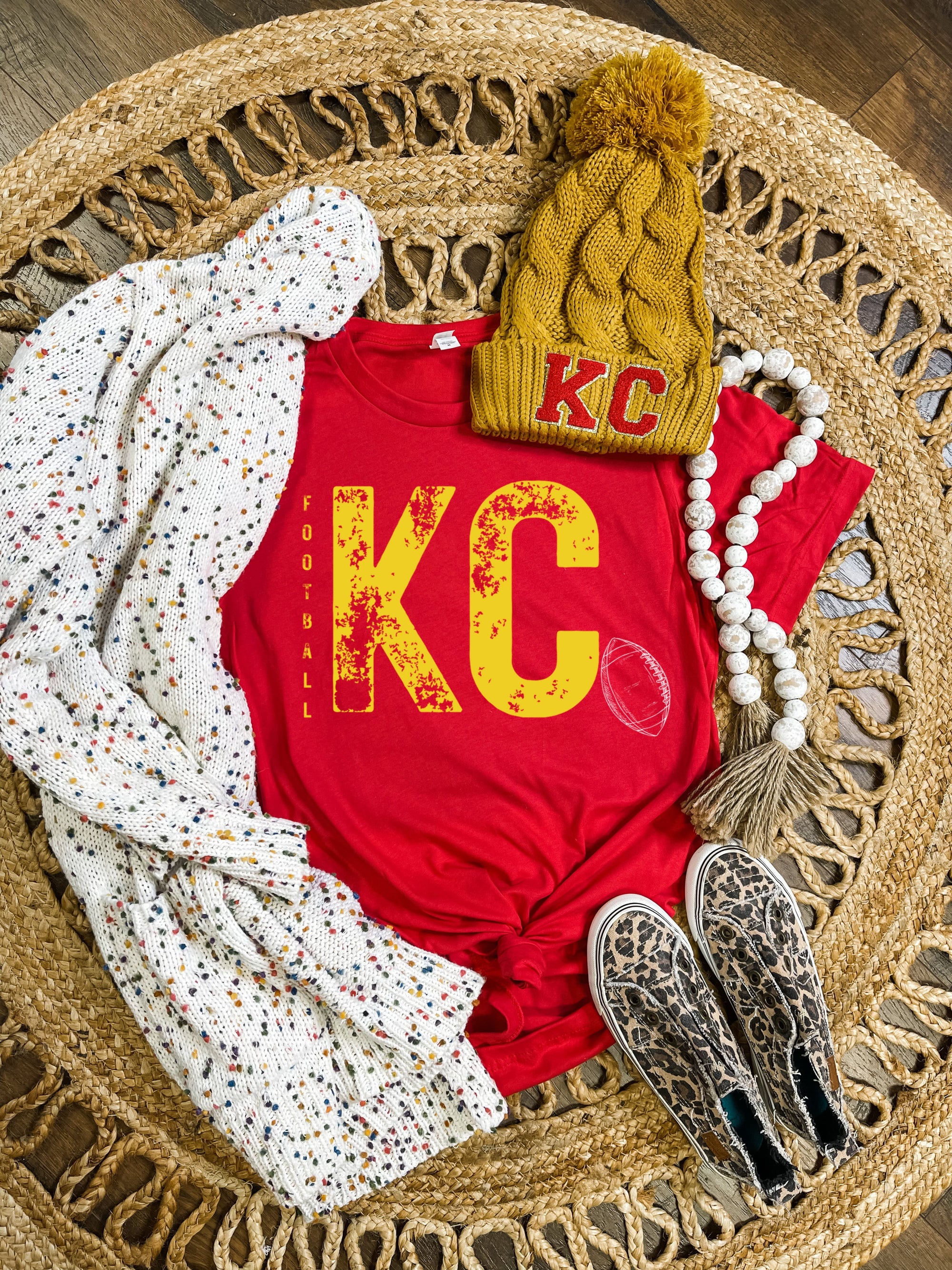 **HALFTIME DEAL**  Vertical Gold Distressed KC Football Red Tee