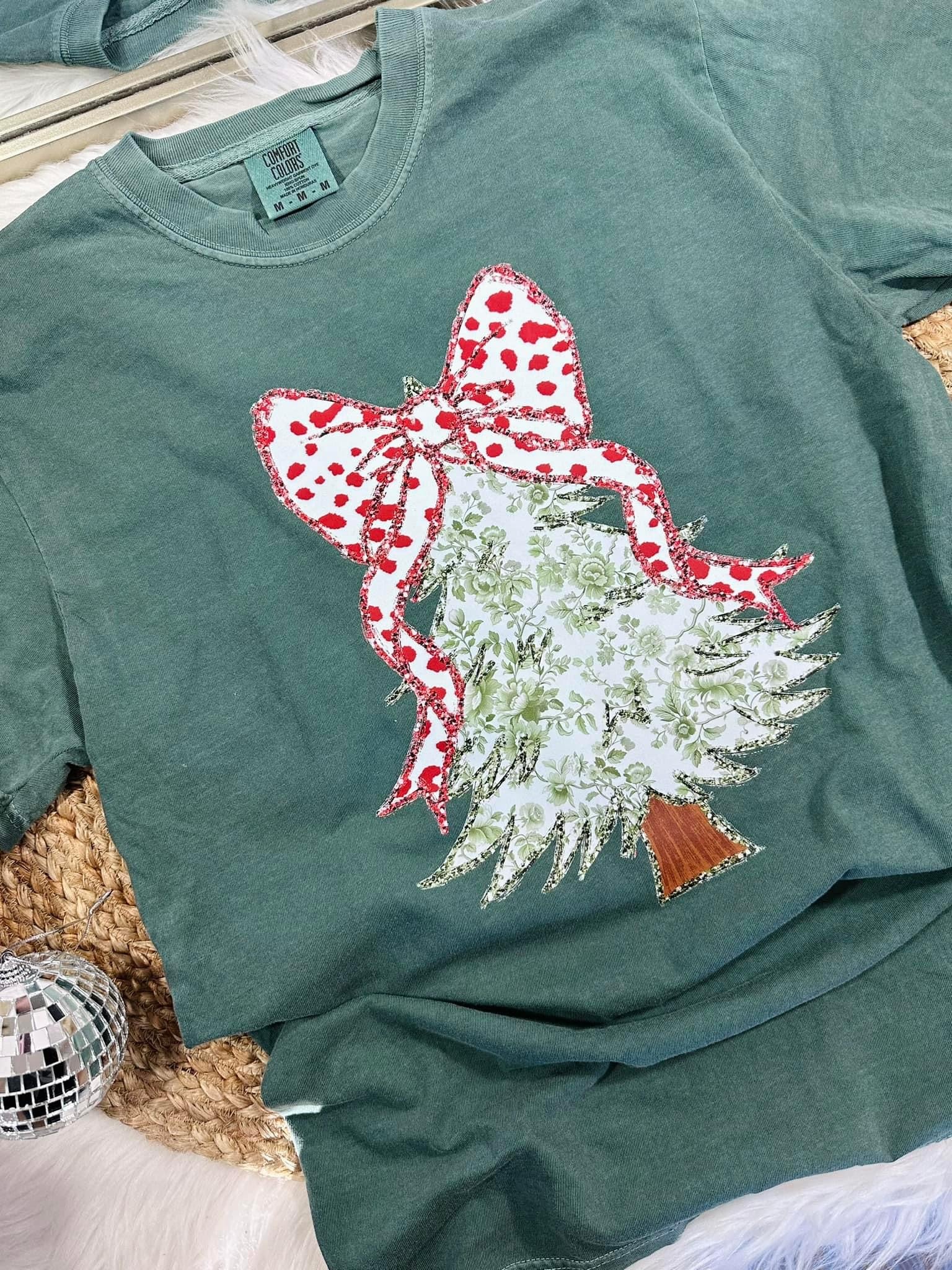 Coquette Christmas Tee Bow Moss Tee