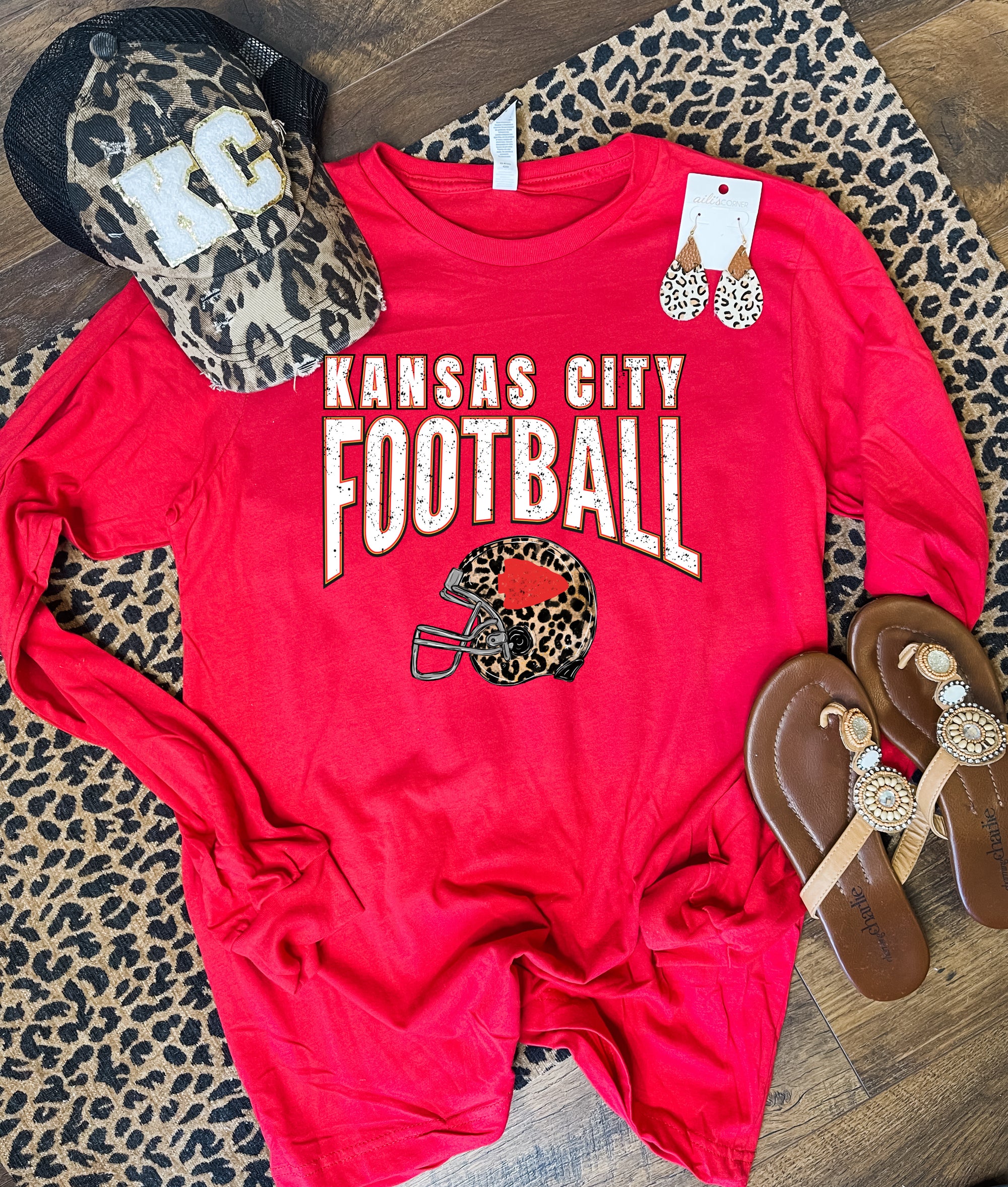 White Distressed Kansas City Football Leopard Helmet Red Sweatshirt