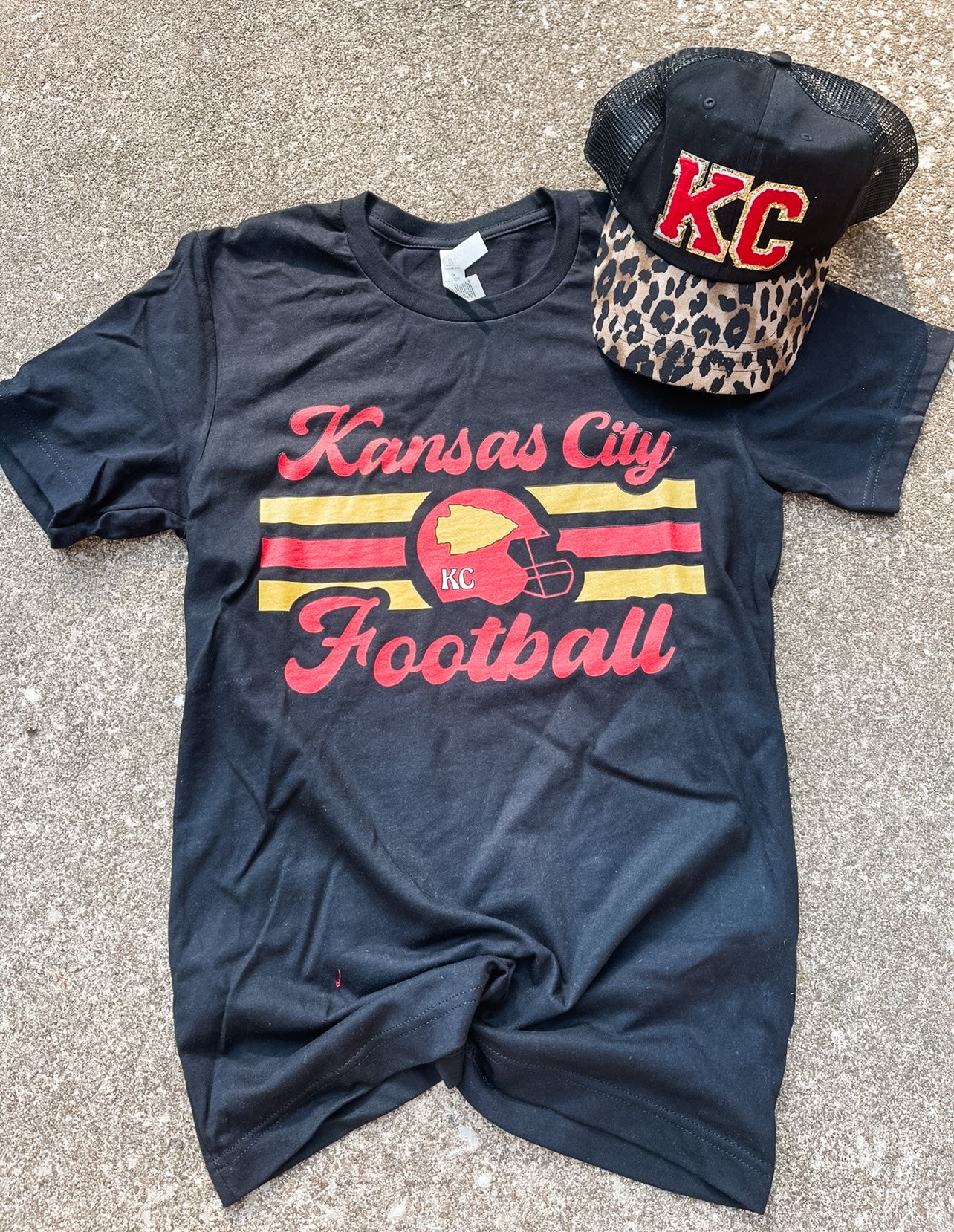 Kansas City Football Helmet Black Tee