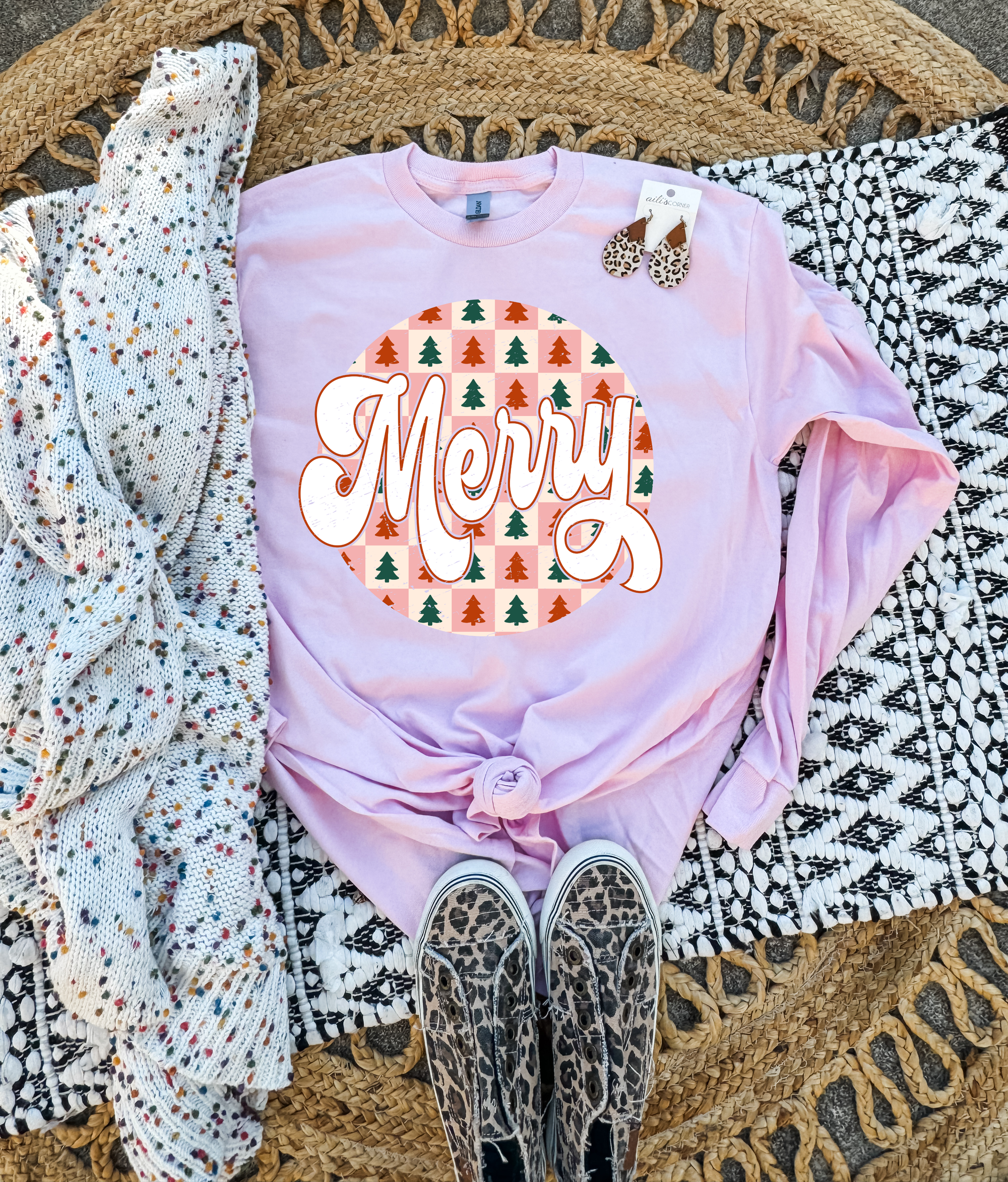 Merry Checkered Christmas Tree Circle Light Pink Sweatshirt