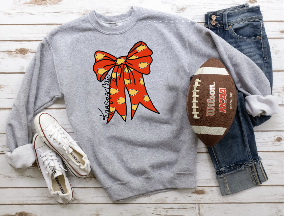 Gold Arrowhead Kansas City Bow Sports Grey Sweatshirt