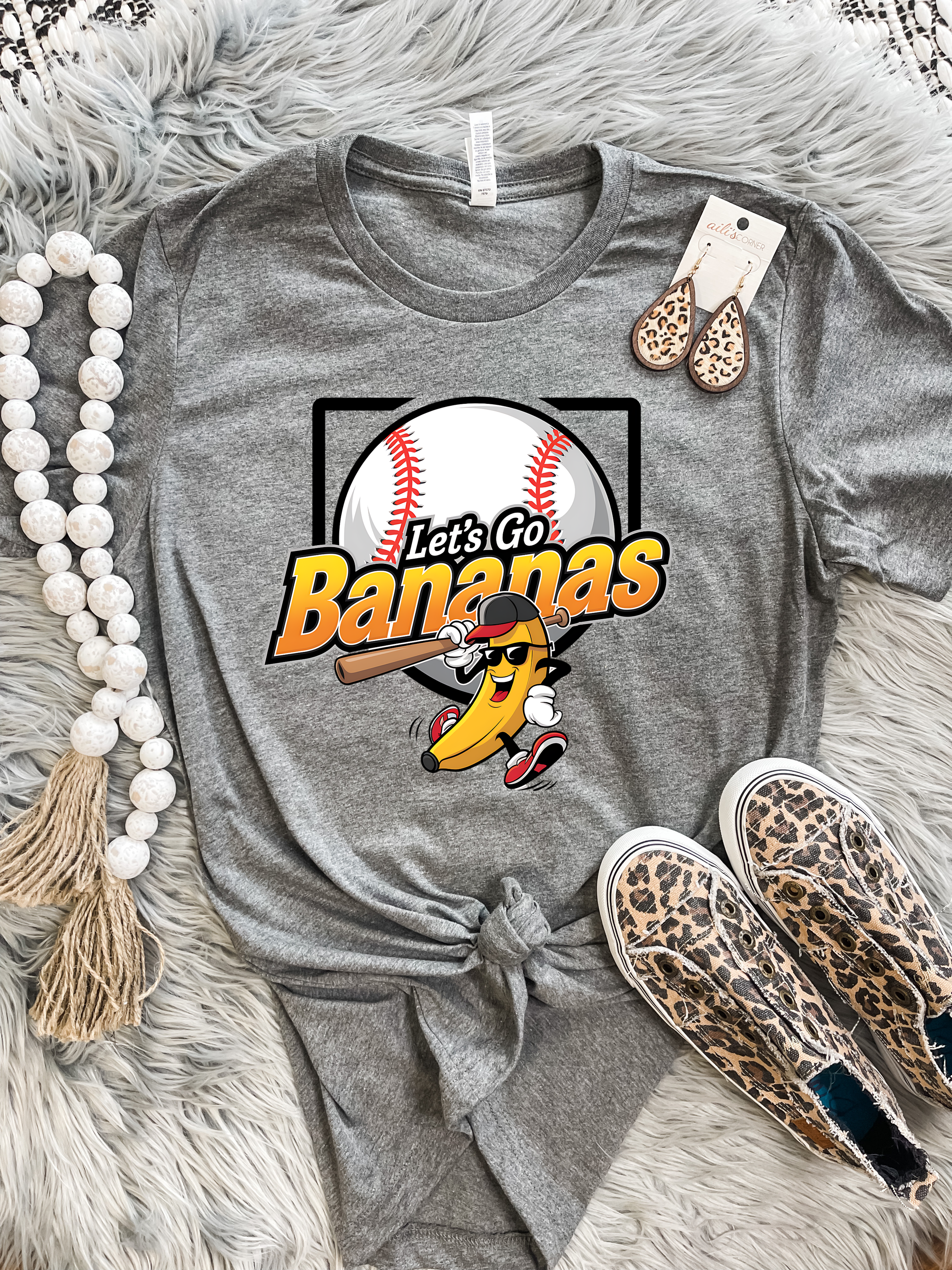 Bananas Plate Charcoal Tee