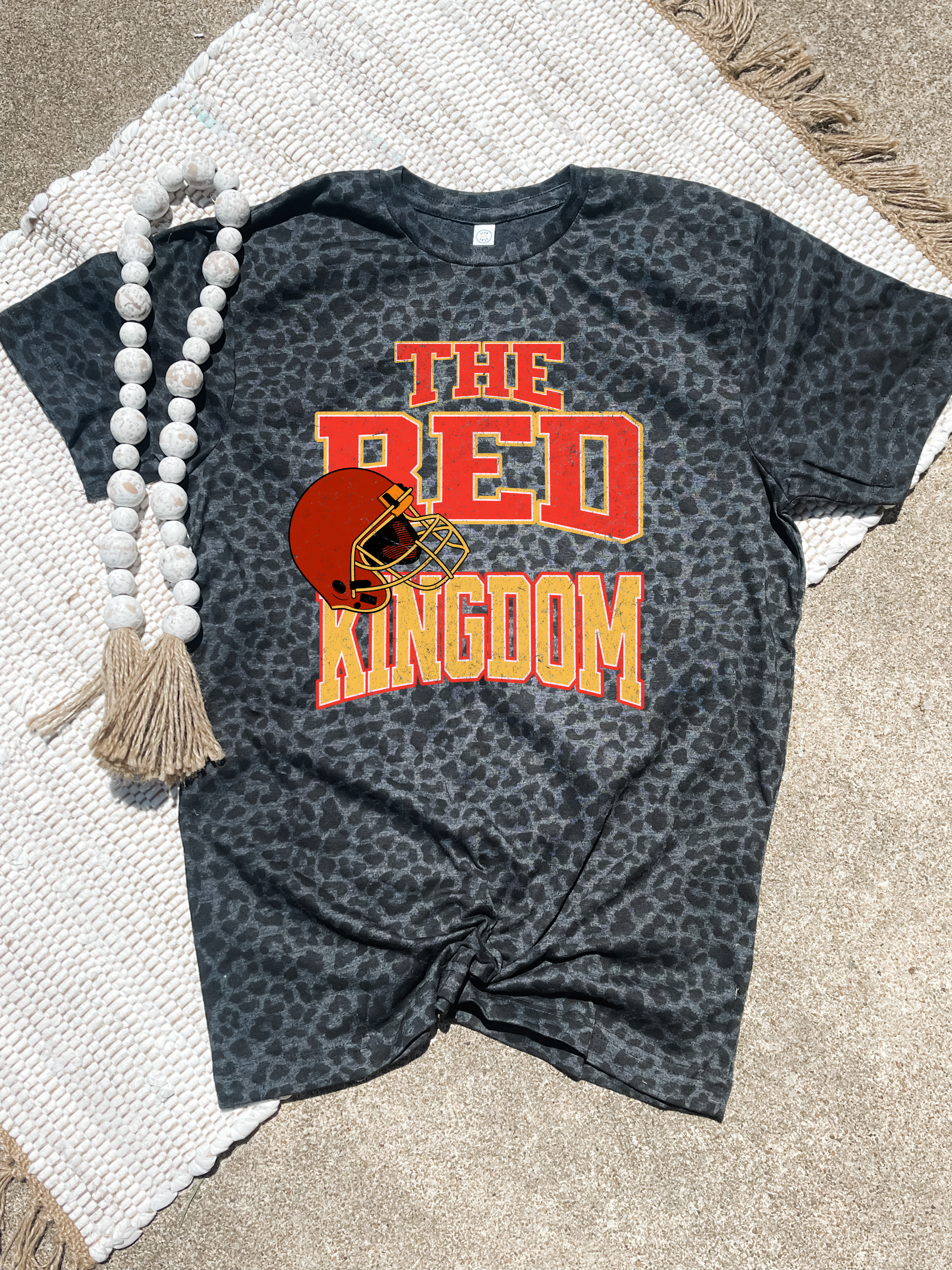 The Red Kingdom Helmet Black Leopard Tee